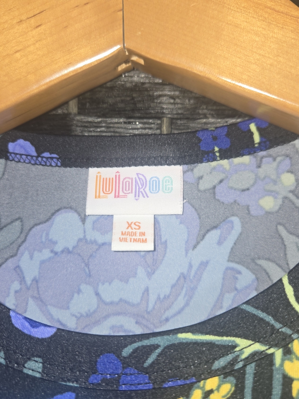Lularoe Floral Tie-Waist Womens Dress in Black and Blue XS - Picture 2 of 9